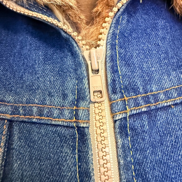Vintage 90s Fur Denim Jacket 🤎 - Picture 8 of 16